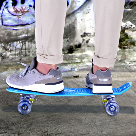 DESKOROLKA FISZKA LED DESKA ŚWIECĄCE KOŁA RGB FISHBOARD FISH PREZENT DLA DZIECI