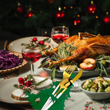 ŚWIĄTECZNE POKROWCE Etui Na Sztućce Chonika DEKORACJE Ozdoby Stół 12 sztuk