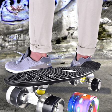 DESKOROLKA DESKA TYPU FISZKA ŚWIECĄCE KOŁA LED 56cm 100KG FISH DLA DZIECI