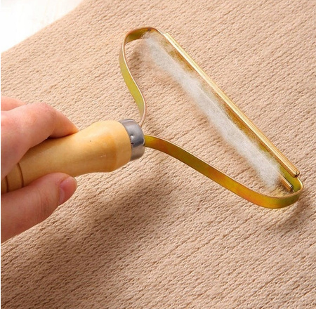 DUŻA GOLARKA DO UBRAŃ SWETRÓW TAPICERKI ZMECHACEŃ SIERŚCI GRZEBIEŃ SZCZOTKA